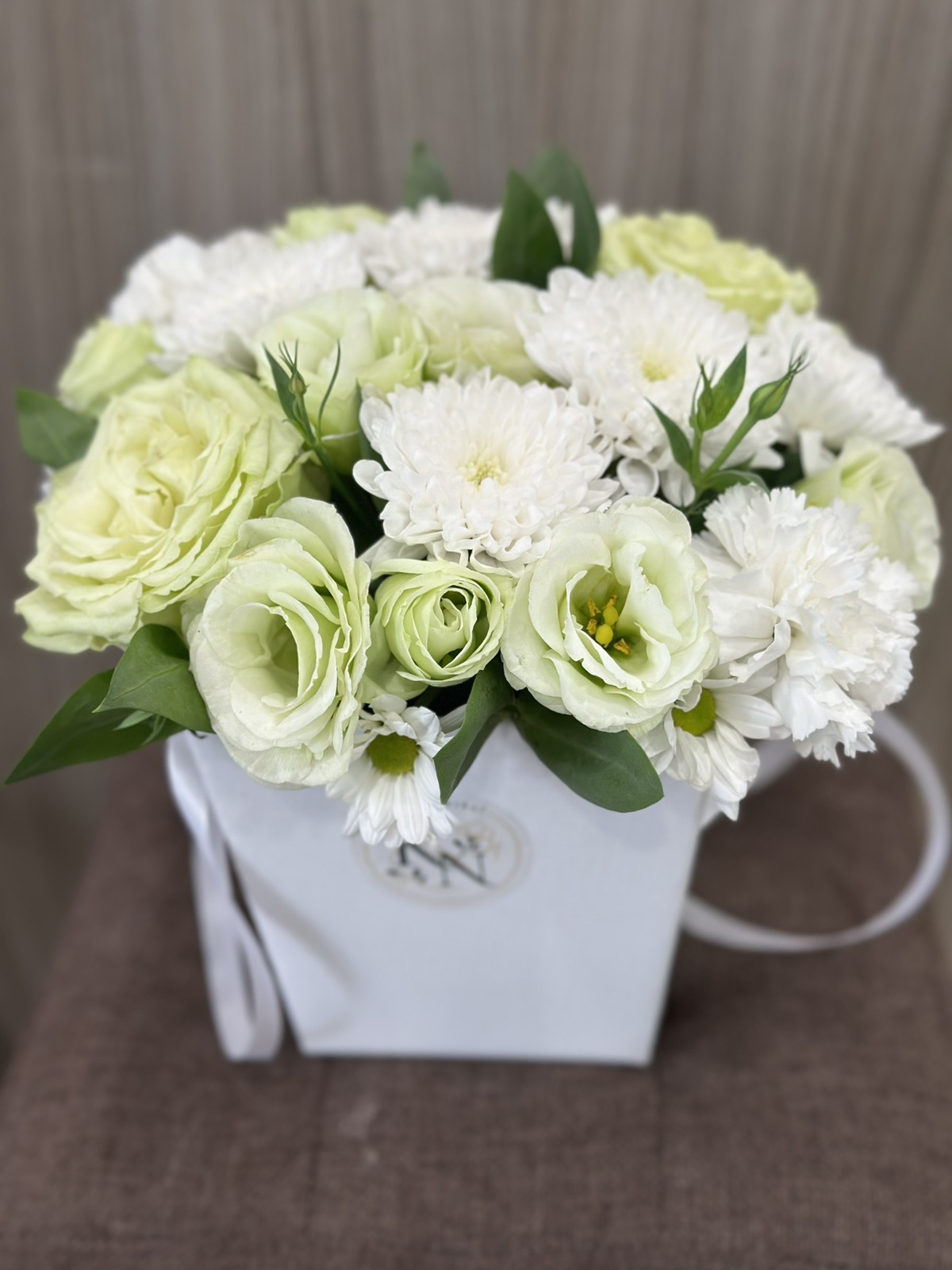 Квіткова коробочка "White love"